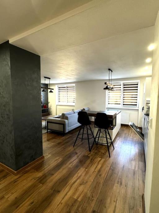באנסקה ביסטריצה Modern Apartment In City Centre מראה חיצוני תמונה