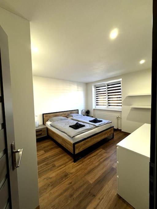 באנסקה ביסטריצה Modern Apartment In City Centre מראה חיצוני תמונה